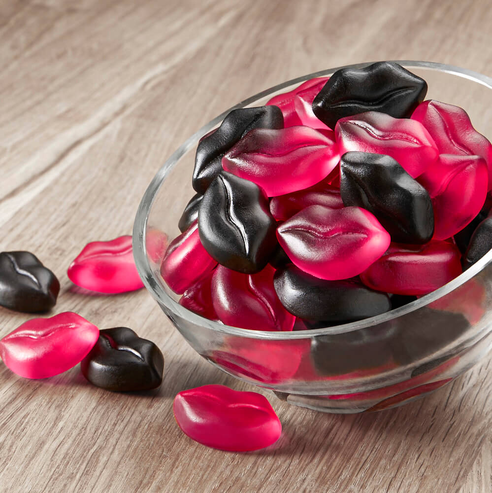 Vegane Schwarzwälder Kirsch-Küsschen Fruchtgummi Vegane Schwarzwälder Kirsch-Küsschen Fruchtgummi